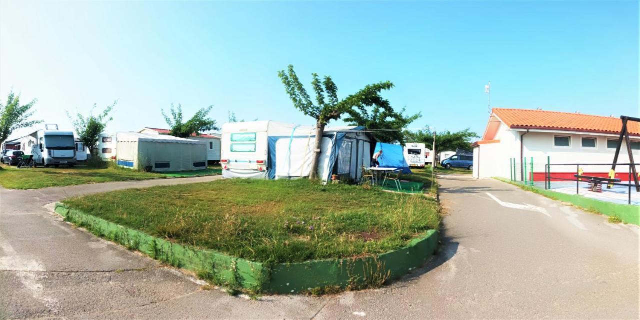 Camping Derby Loredo Kültér fotó